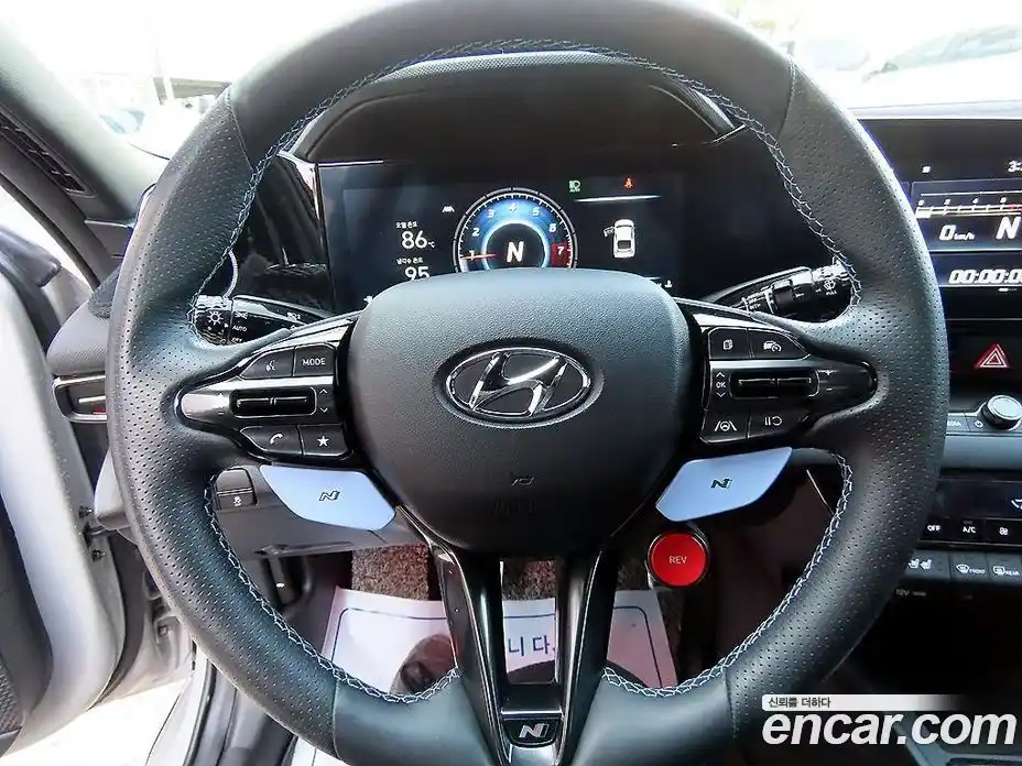 Hyundai Avante 2023 2.0 Механическая в Москве № 330951, фото 8