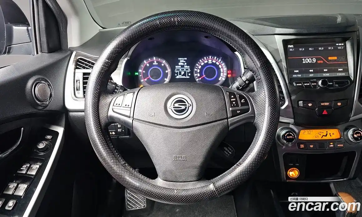 SsangYong Korando 2016 2.2 Автомат в Москве № 33856, фото 12