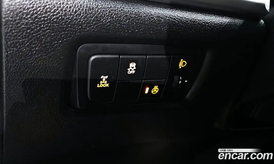 SsangYong Korando 2016 2.2 Автомат в Москве № 33856, фото 13