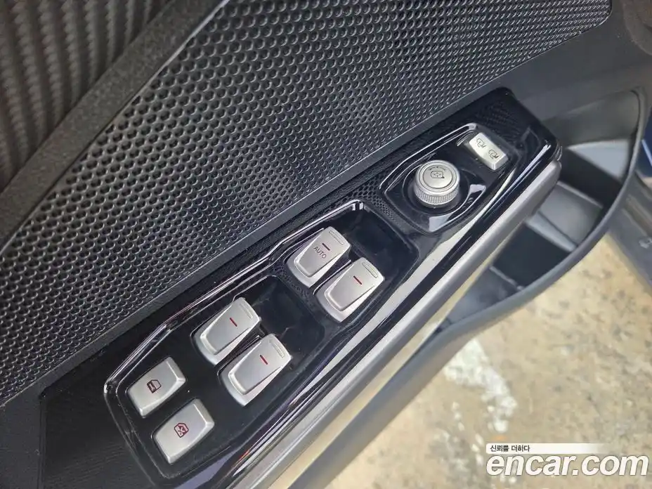 SsangYong TIBOLI 2019 1.6 Автомат в Москве № 33916, фото 19