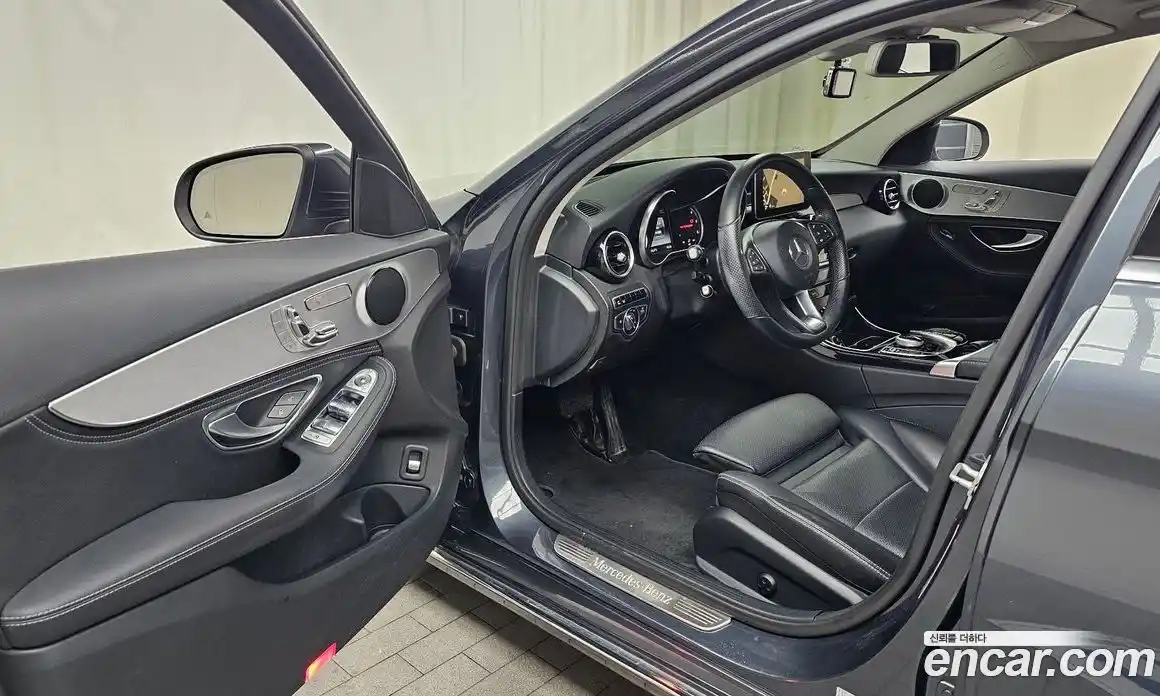 Mercedes-Benz C-Class 2016 2.1 Автомат в Москве № 343006, фото 8