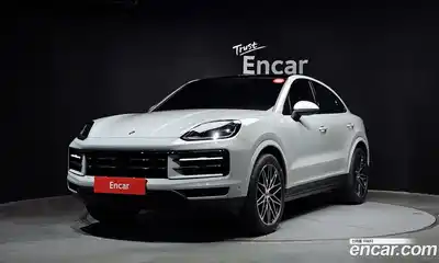 Porsche Cayenne 2025 3.0 Автомат в Москве № 344368, миниатюра 3