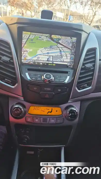 SsangYong Korando 2016 2.2 Автомат в Москве № 34701, миниатюра 9