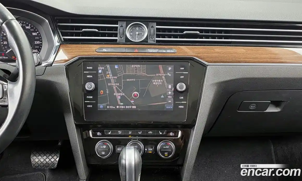 Volkswagen Passat 2018 2.0 Автомат в Москве № 357847, фото 13