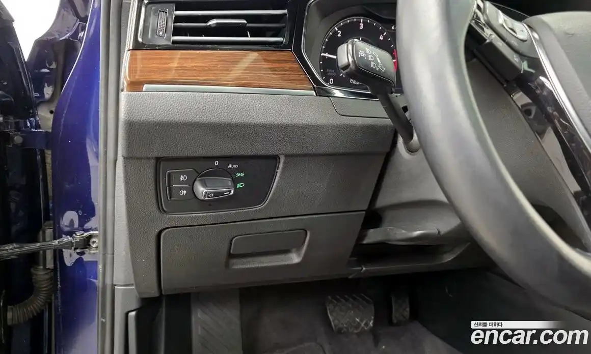 Volkswagen Passat 2018 2.0 Автомат в Москве № 357847, фото 15