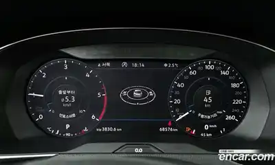 Volkswagen Passat 2018 2.0 Автомат в Москве № 357847, миниатюра 7