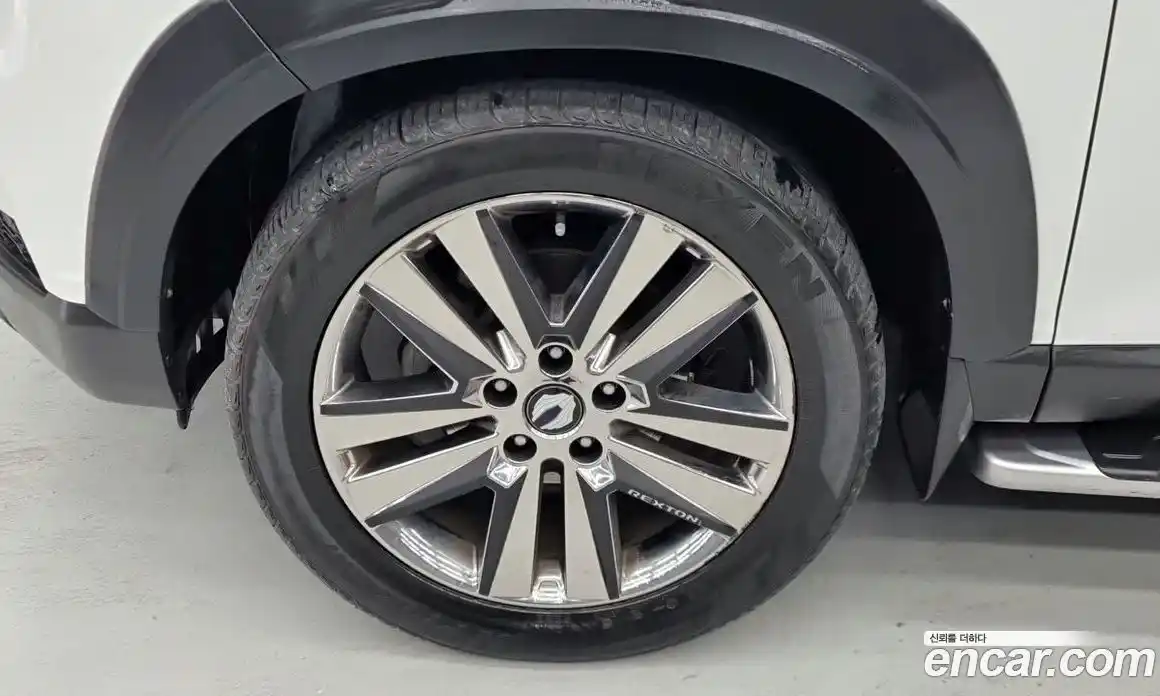 SsangYong Rexton 2019 2.2 Автомат в Москве № 35974, фото 5