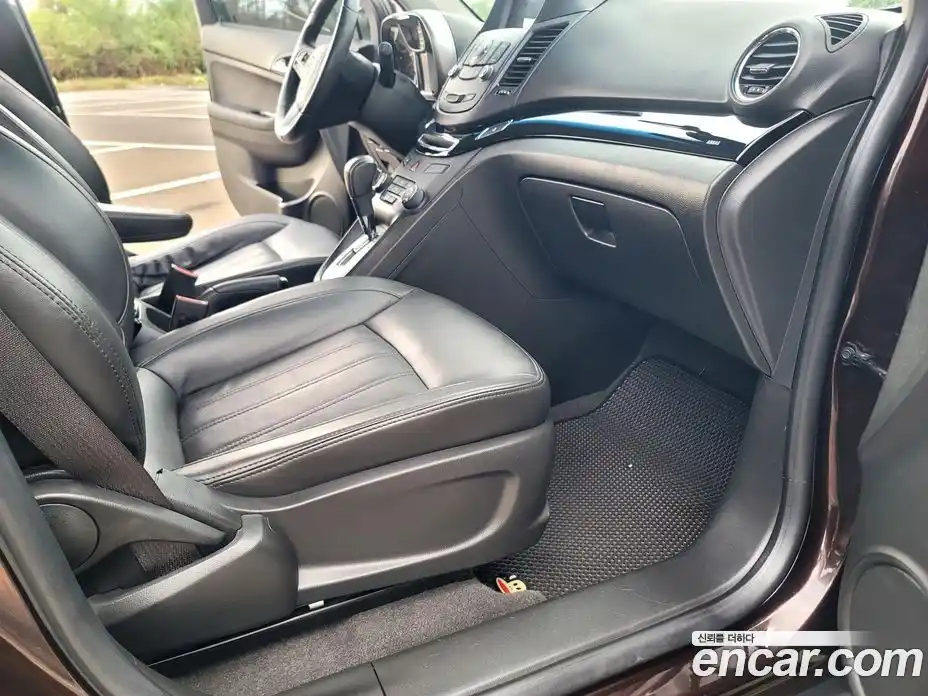 Chevrolet Orlando 2014 2.0 Автомат в Москве № 36932, фото 6