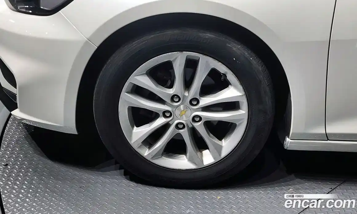 Chevrolet Malibu 2017 1.5 Автомат в Москве № 37885, фото 3