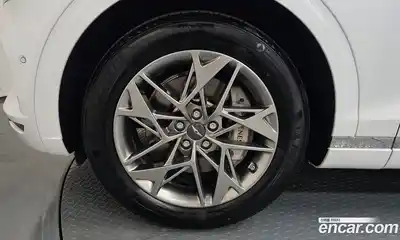 Genesis GV70 2024 2.5 Автомат в Москве № 386097, миниатюра 5