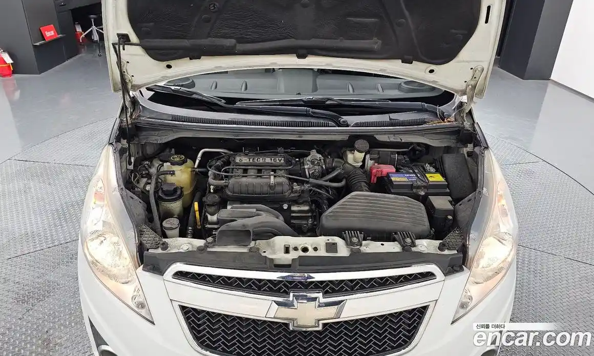 Chevrolet Spark 2012 1.0 Автомат в Москве № 38936, фото 13