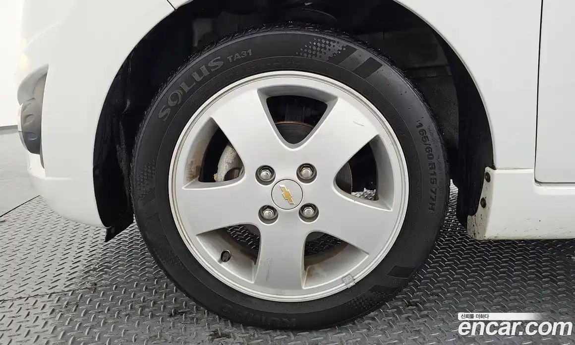 Chevrolet Spark 2012 1.0 Автомат в Москве № 38936, фото 15