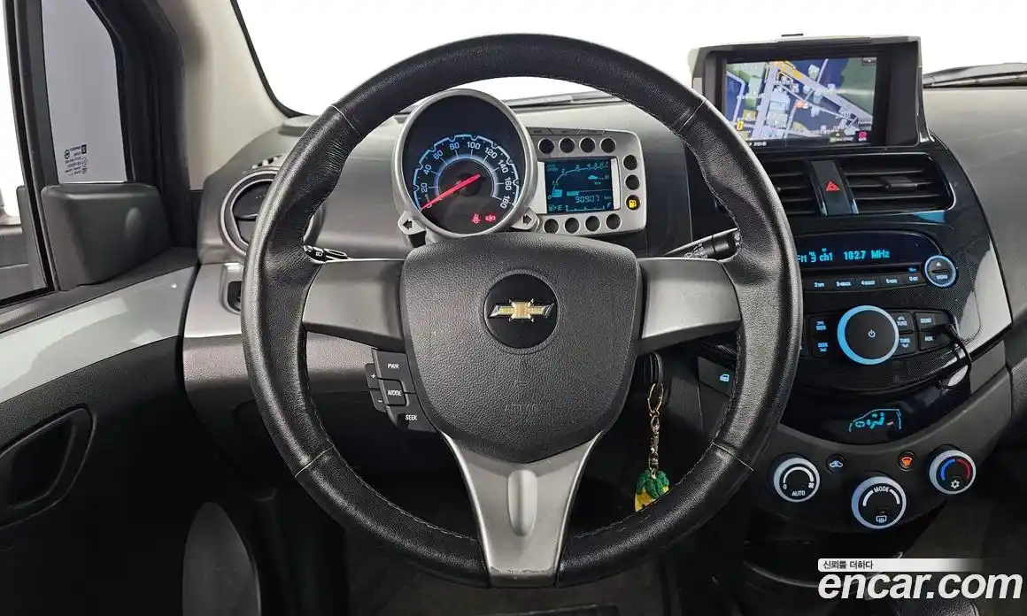 Chevrolet Spark 2012 1.0 Автомат в Москве № 38936, фото 16