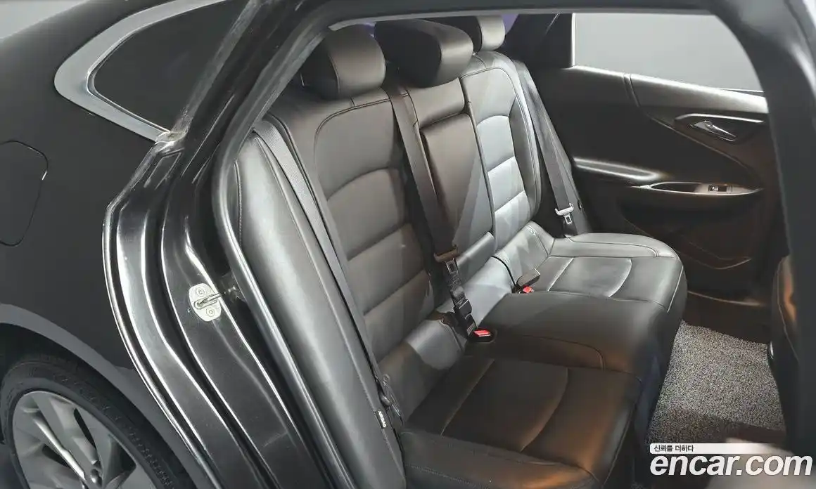 Chevrolet Malibu 2017 2.0 Автомат в Москве № 389947, фото 12