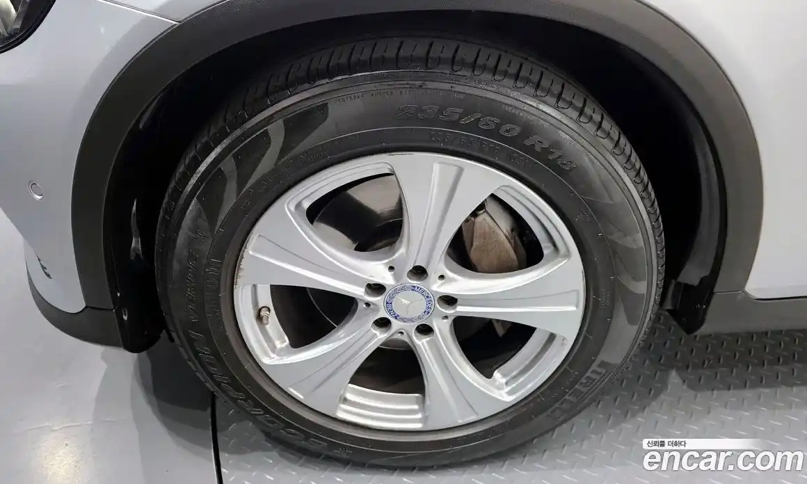 Mercedes-Benz GLC-Class 2017 2.1 Автомат в Москве № 390463, фото 5