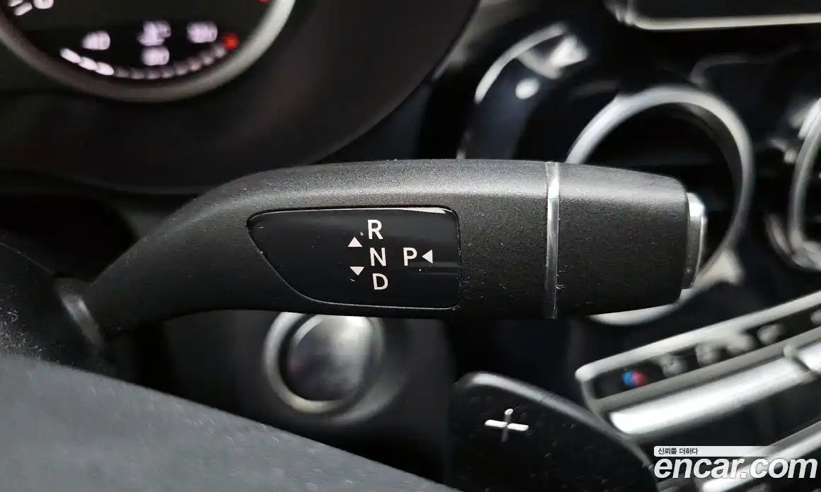 Mercedes-Benz GLC-Class 2017 2.1 Автомат в Москве № 390463, фото 9