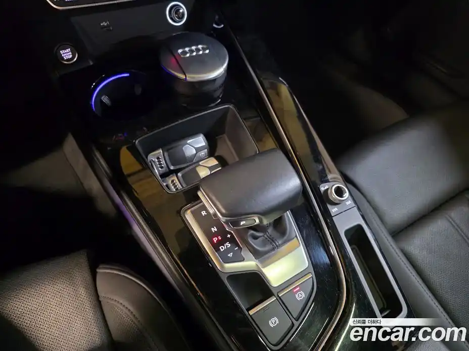 Audi A4 2020 2.0 Автомат в Москве № 391179, фото 12