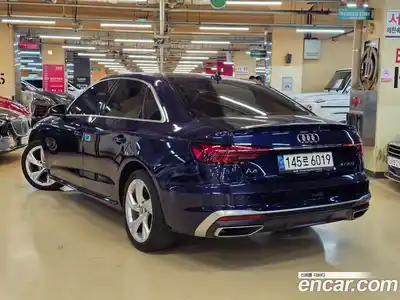 Audi A4 2020 2.0 Автомат в Москве № 391179, миниатюра 2