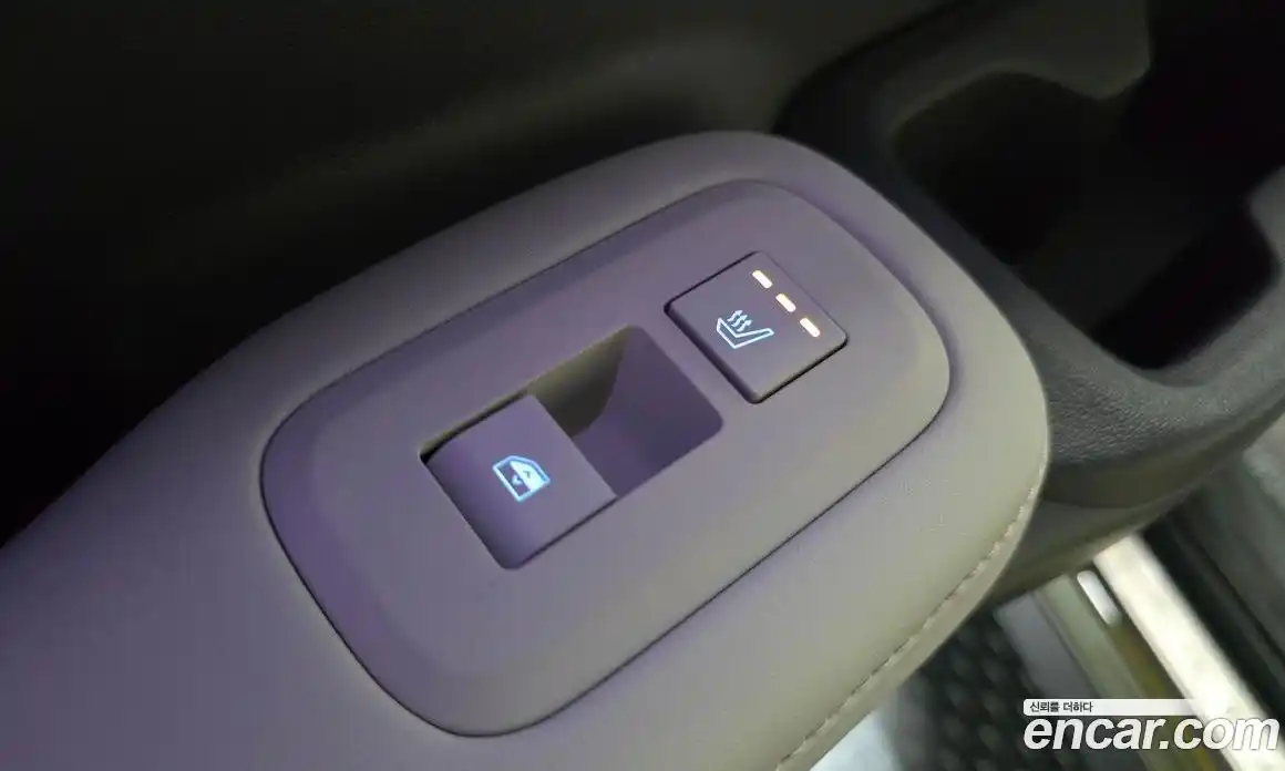 Hyundai Santa Fe 2025 1.6 Автомат в Москве № 397089, фото 18