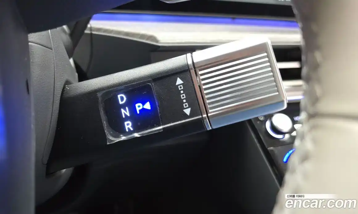 Hyundai Santa Fe 2025 1.6 Автомат в Москве № 397089, фото 9