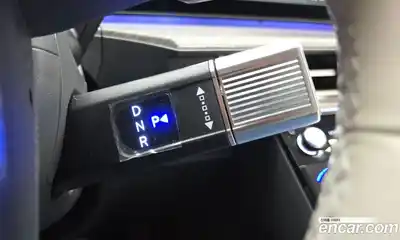 Hyundai Santa Fe 2025 1.6 Автомат в Москве № 397089, миниатюра 9