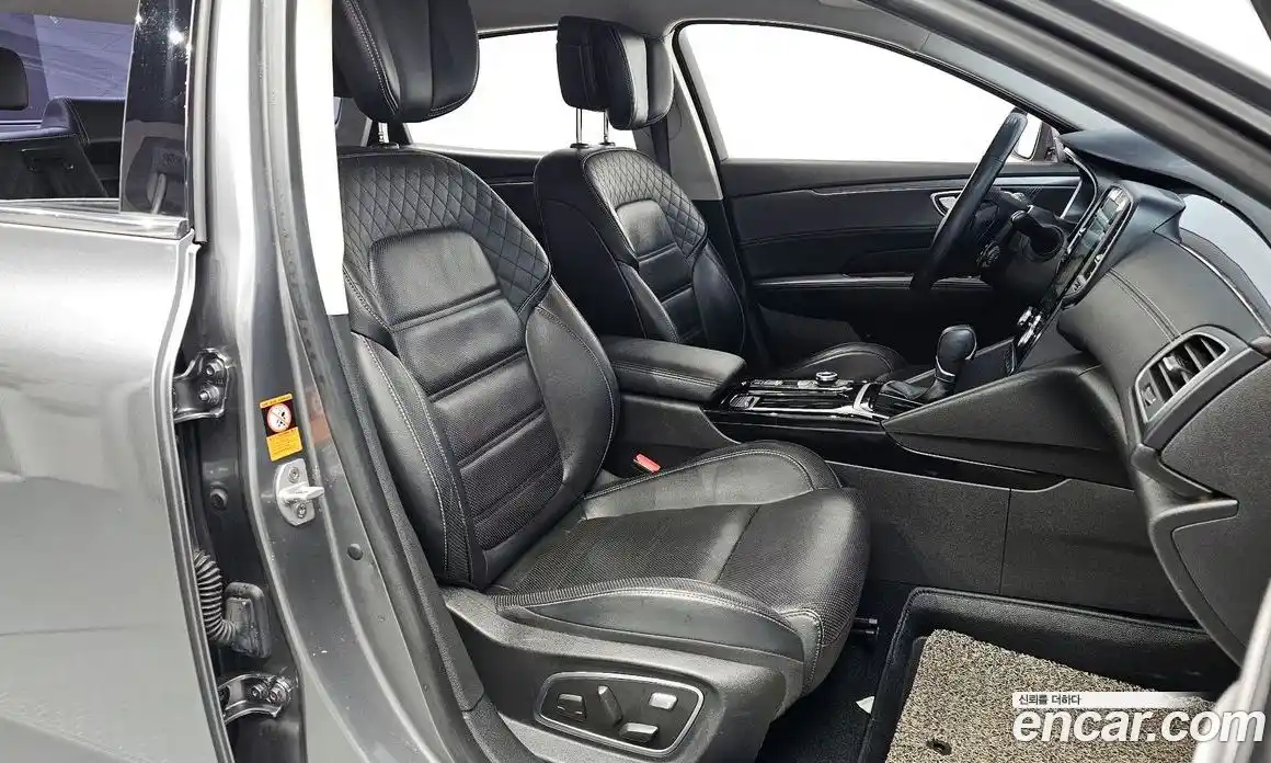 Renault SM6 2017 1.5 Автомат в Москве № 423848, фото 10