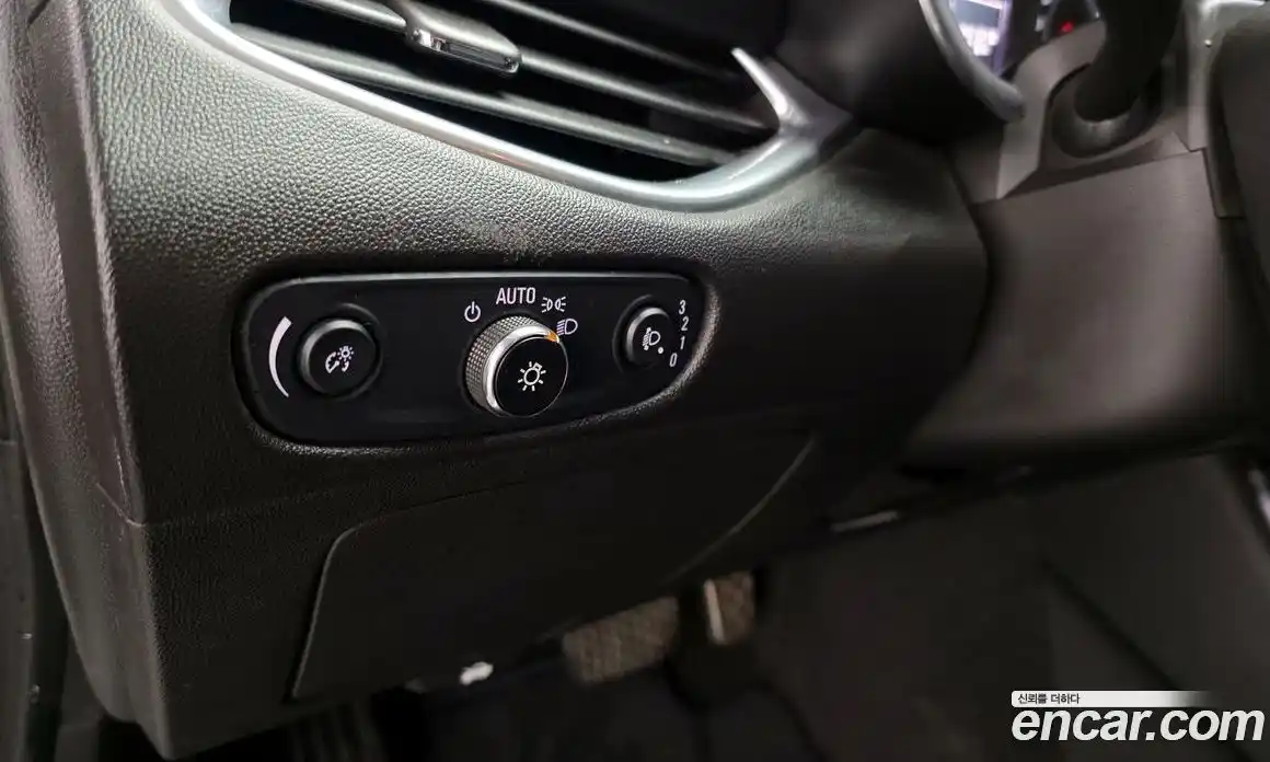 Chevrolet Malibu 2017 1.5 Автомат в Москве № 42421, фото 2