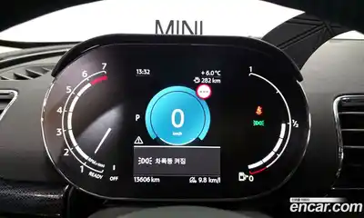 Mini Clubman 2024 1.5 Автомат в Москве № 431742, миниатюра 8