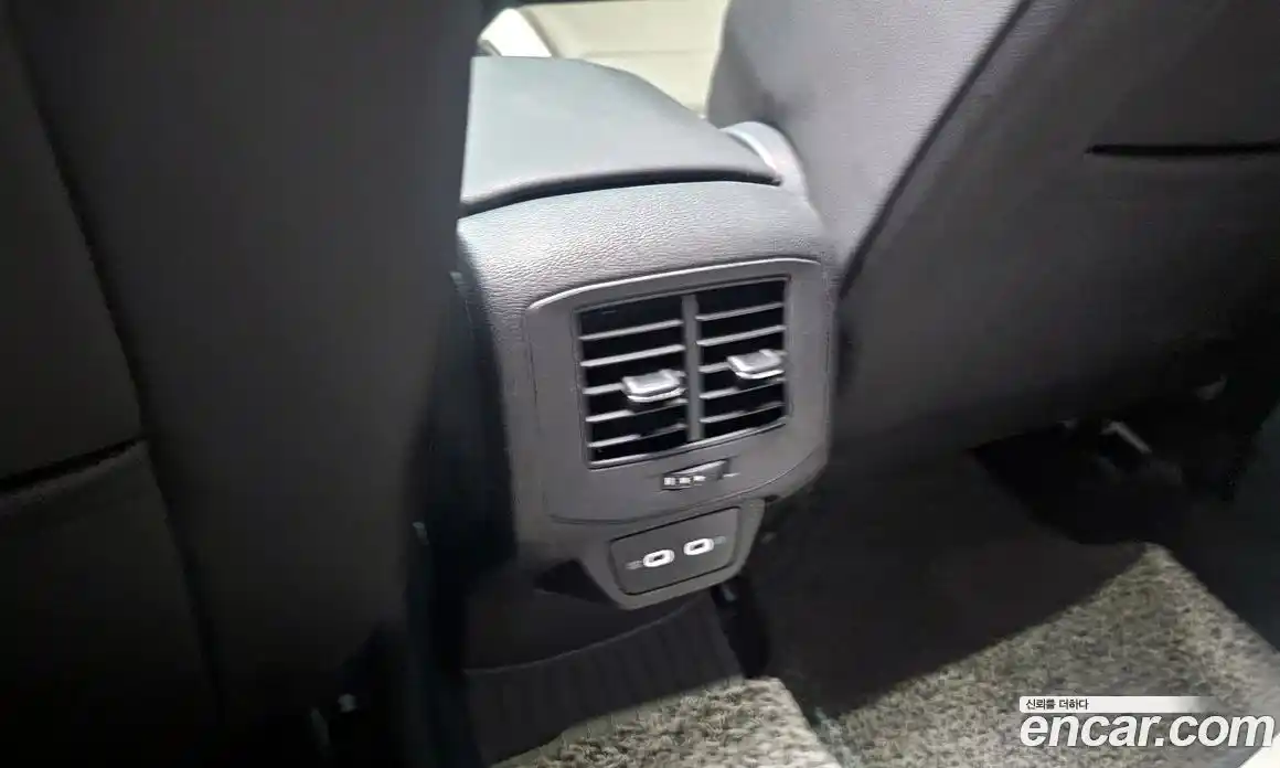 Volkswagen T-Roc 2022 2.0 Автомат в Москве № 432236, фото 19