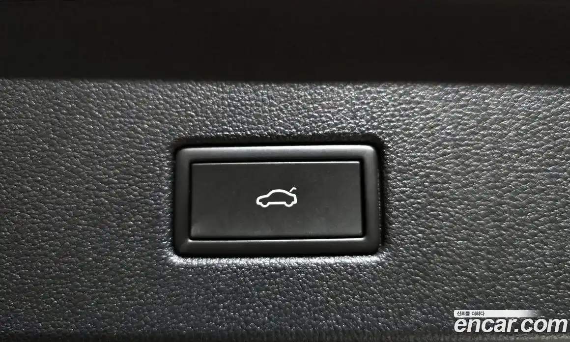 Volkswagen T-Roc 2022 2.0 Автомат в Москве № 432236, фото 20