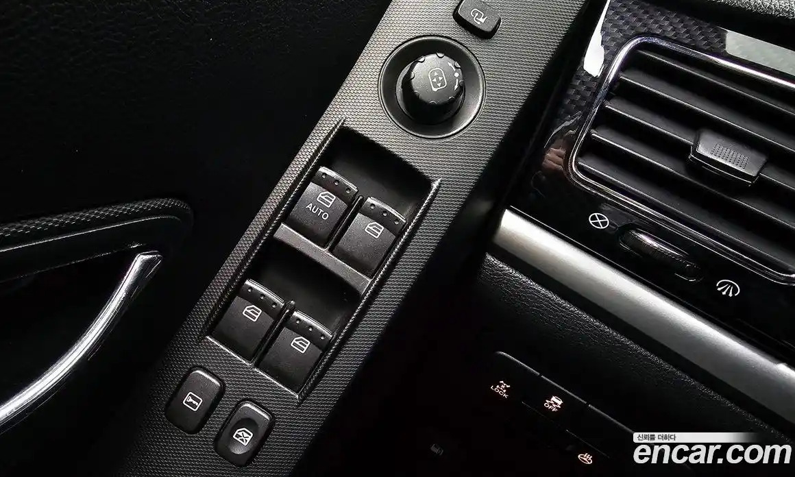 SsangYong Korando 2013 2.0 Автомат в Москве № 441, фото 18