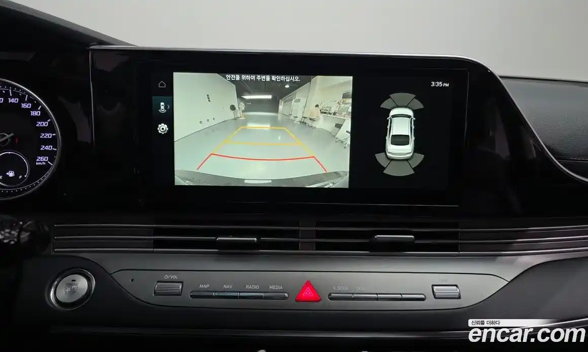 Hyundai Grandeur 2021 2.5 Автомат в Москве № 44789, фото 20