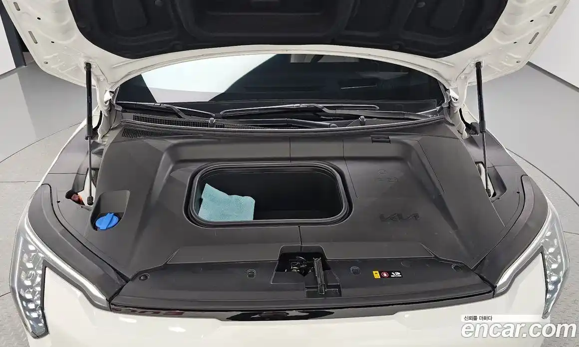 Kia EV3 2025 0.2 Автомат в Москве № 451370, фото 5