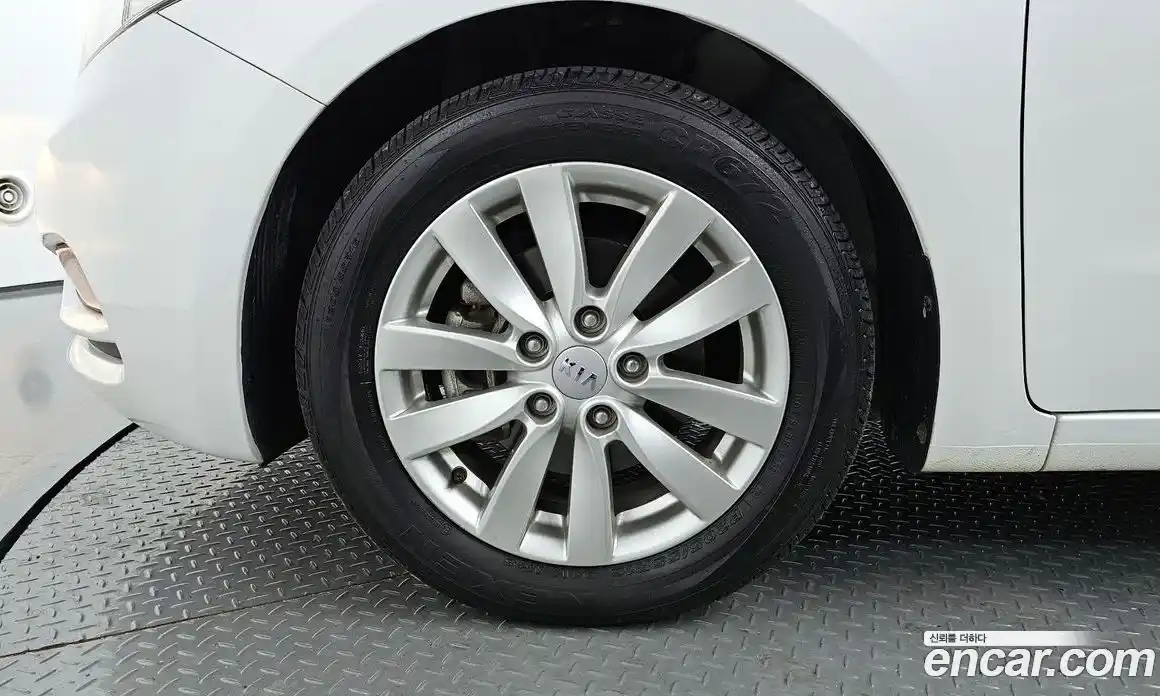 Kia K3 2013 1.6 Автомат в Москве № 452667, фото 4