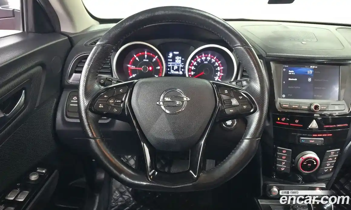 SsangYong TIBOLI 2019 1.6 Автомат в Москве № 454420, фото 13