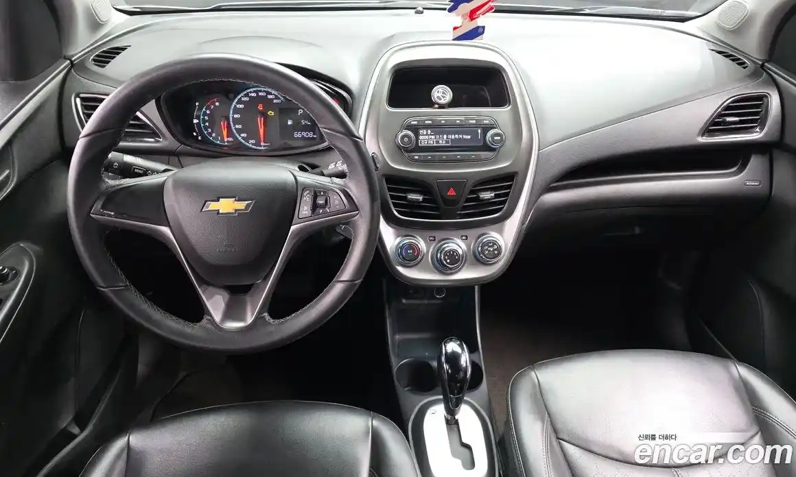 Chevrolet Spark 2016 1.0 Автомат в Москве № 455108, фото 7
