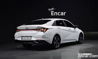 Hyundai Avante 2023 1.6 Автомат в Москве № 457401, миниатюра 2