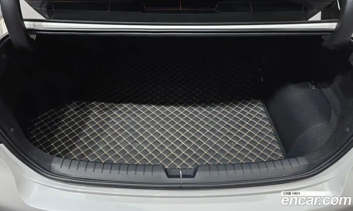 Hyundai Sonata 2017 2.0 Автомат в Москве № 459037, фото 20