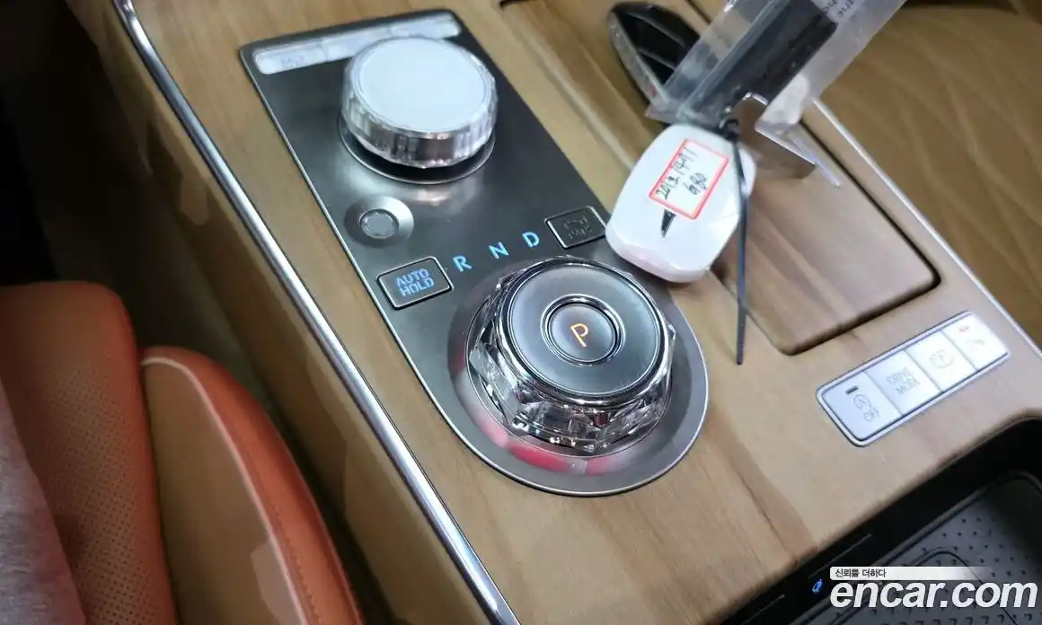 Genesis G80 2025 2.5 Автомат в Москве № 462152, фото 9