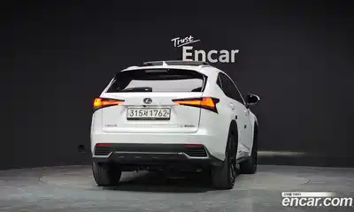 Lexus NX 2019 2.5 Автомат в Москве № 465820, миниатюра 4