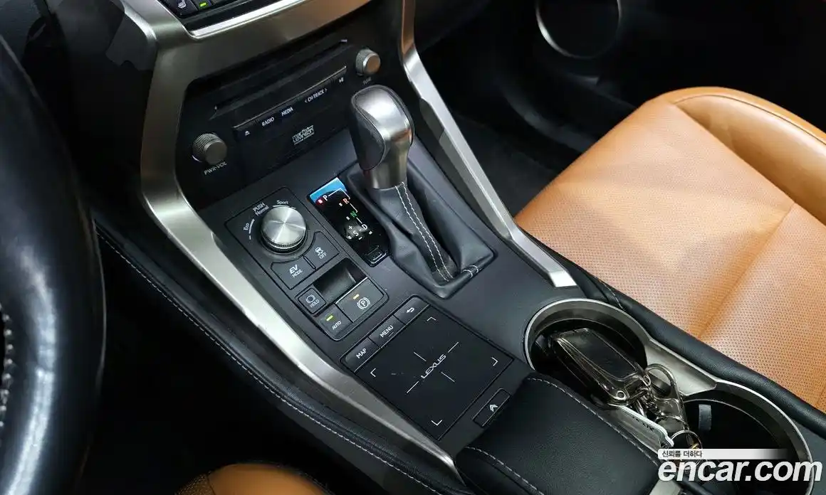 Lexus NX 2019 2.5 Автомат в Москве № 465820, фото 9