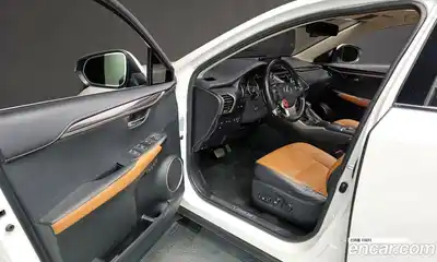 Lexus NX 2019 2.5 Автомат в Москве № 465820, миниатюра 10
