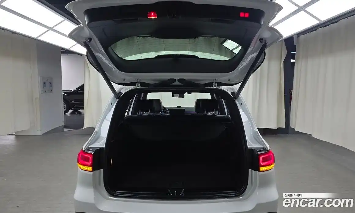 Mercedes-Benz GLB-Class 2022 1.9 Автомат в Москве № 466779, фото 20