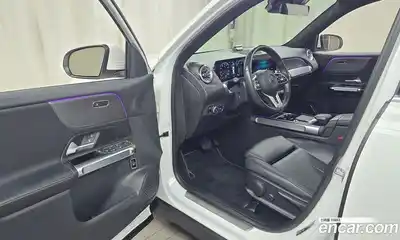 Mercedes-Benz GLB-Class 2022 1.9 Автомат в Москве № 466779, миниатюра 10