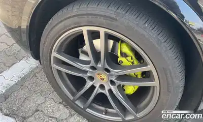 Porsche Cayenne 2021 3.0 Автомат в Москве № 470951, миниатюра 6