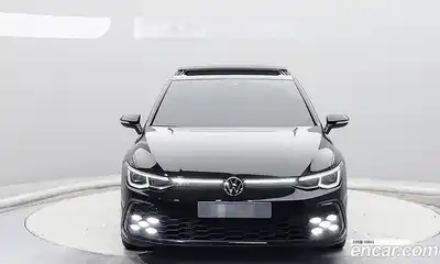 Volkswagen Golf 2023 2.0 Автомат в Москве № 472433, миниатюра 3