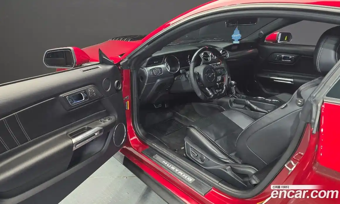 Ford Mustang 2016 2.3 Автомат в Москве № 473680, фото 10