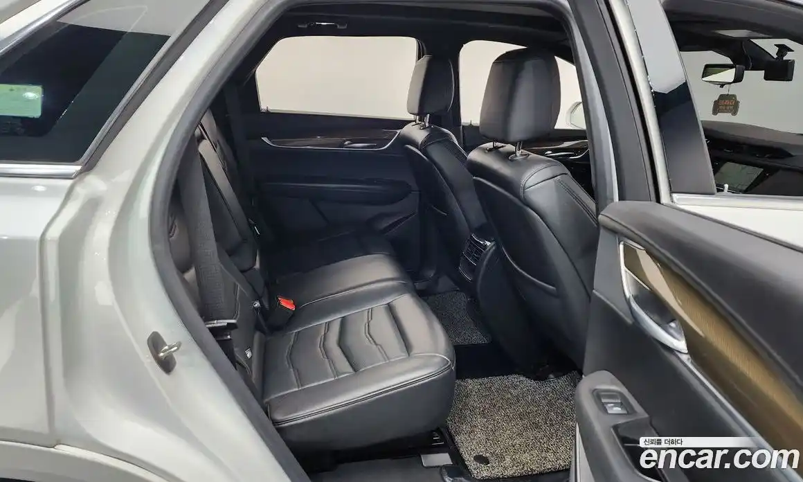 Cadillac XT5 2018 3.6 Автомат в Москве № 474663, фото 12