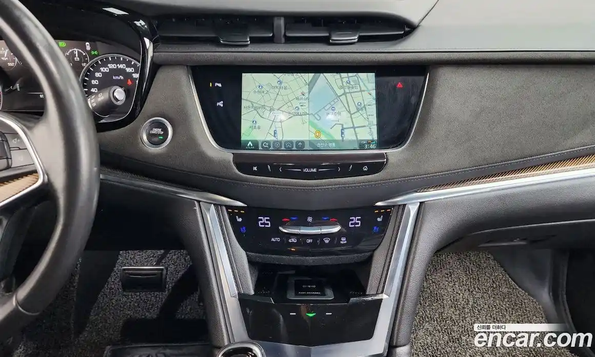 Cadillac XT5 2018 3.6 Автомат в Москве № 474663, фото 14