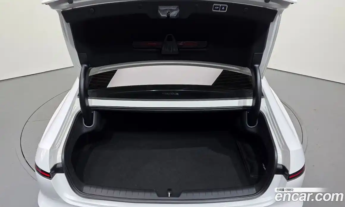 Hyundai Grandeur 2023 3.5 Автомат в Москве № 5461, фото 20